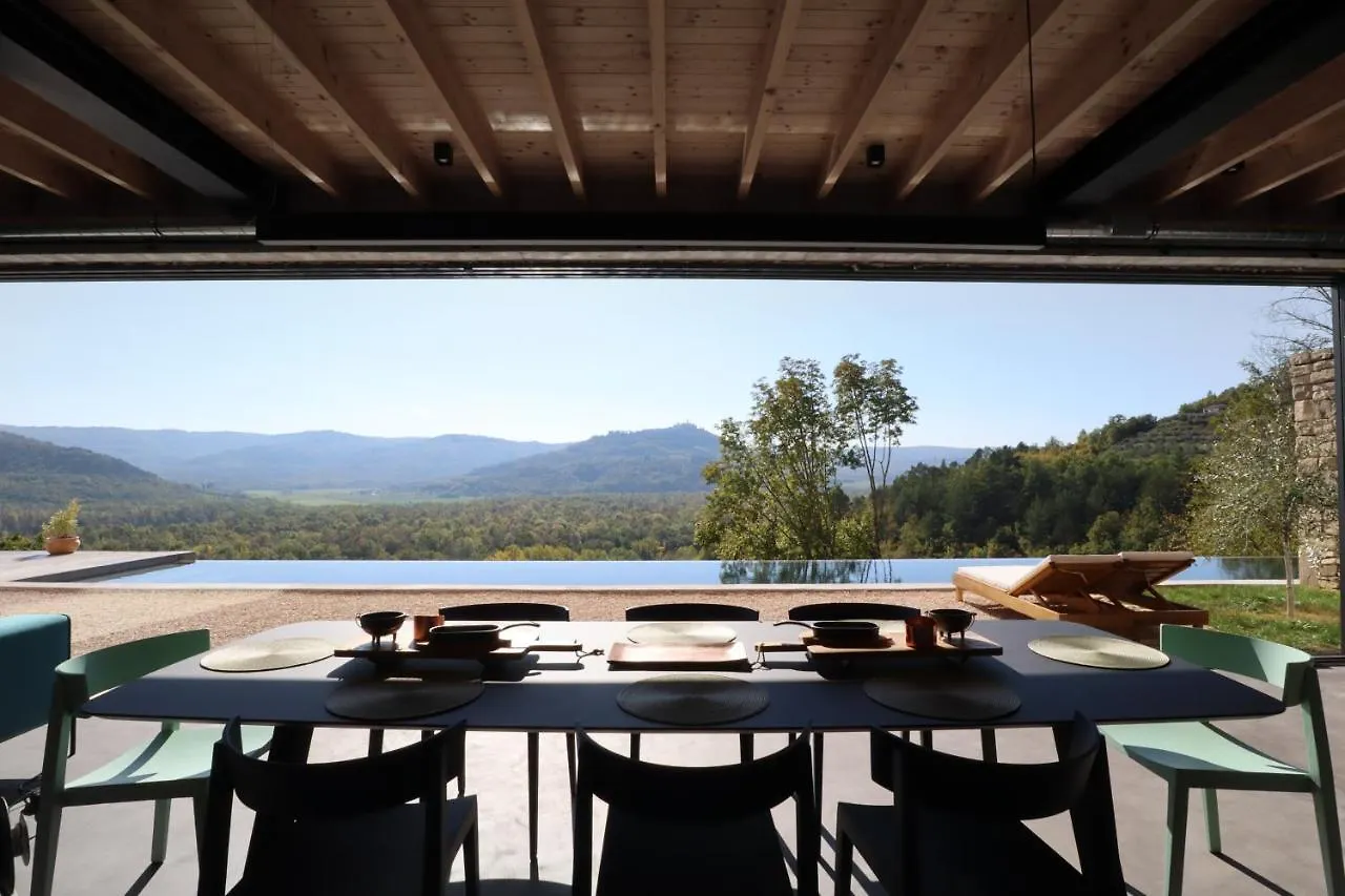 Villa Terra Motovun 0*,  Kroatië